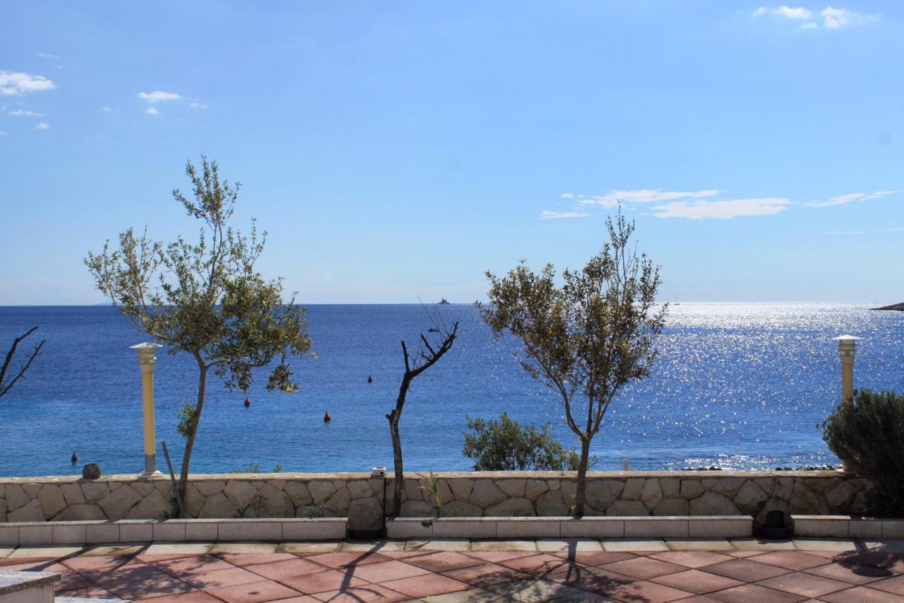 Seaside Apartments With A Swimming Pool Zecevo Rtic, Rogoznica - 8366 エクステリア 写真