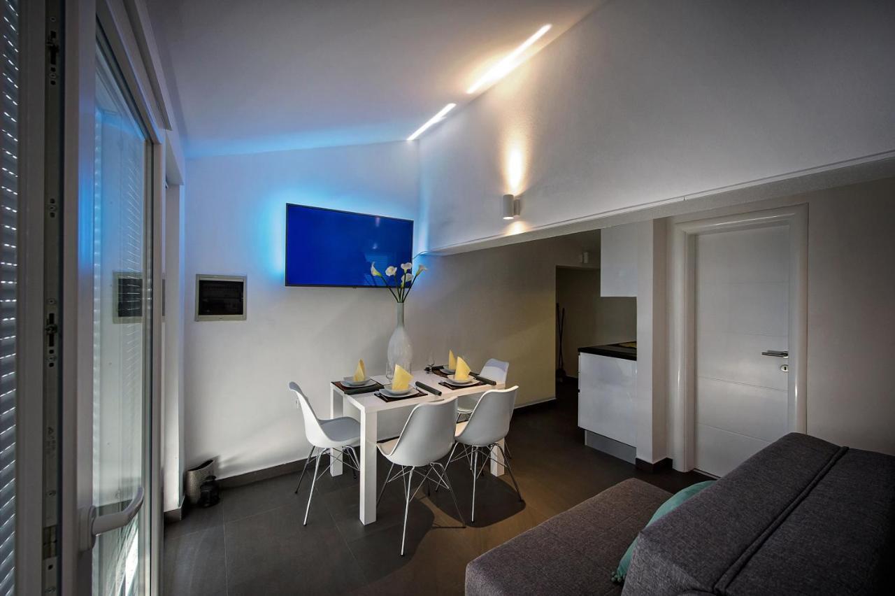 Seaside Apartments With A Swimming Pool Zecevo Rtic, Rogoznica - 8366 エクステリア 写真