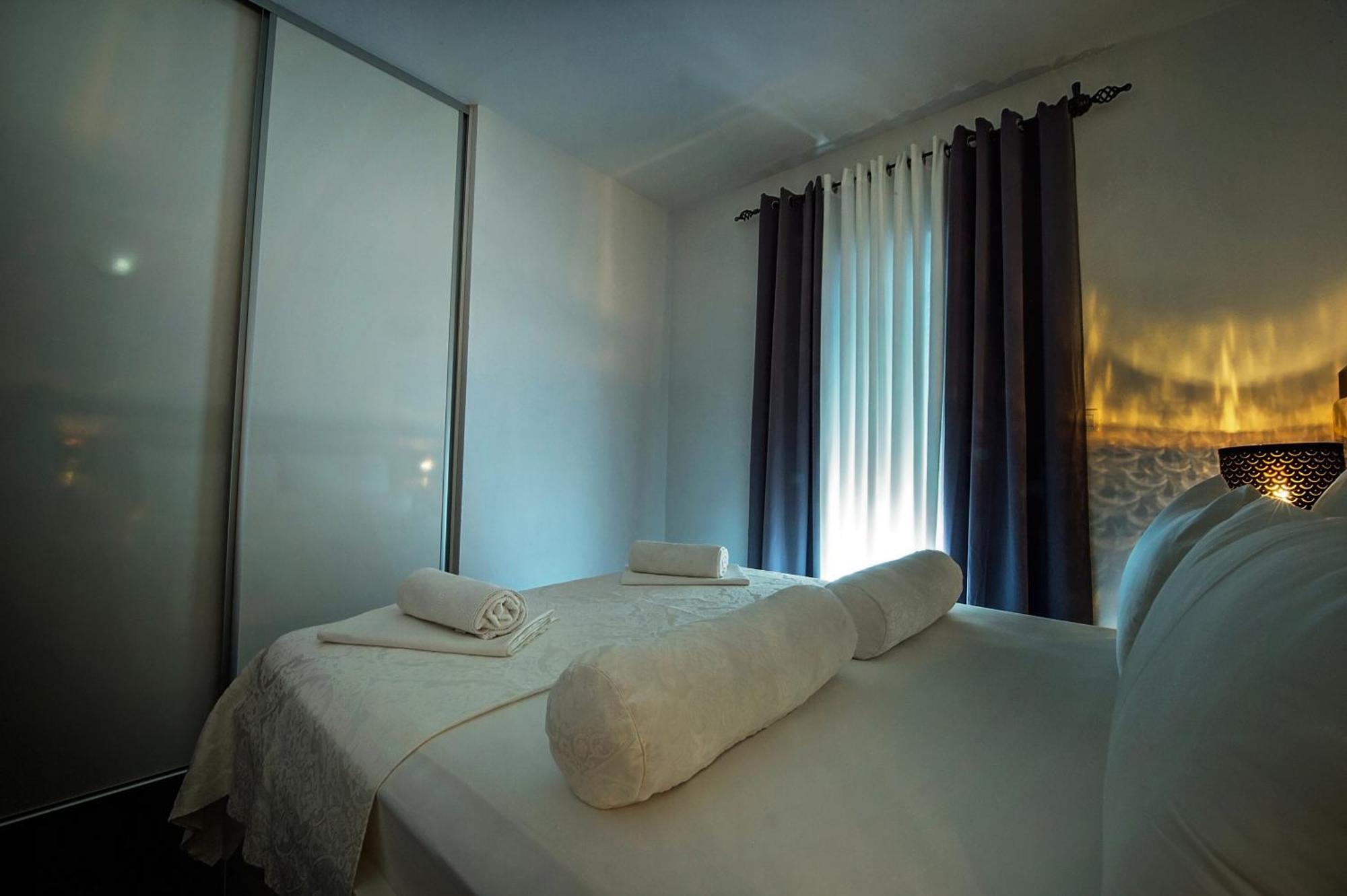 Seaside Apartments With A Swimming Pool Zecevo Rtic, Rogoznica - 8366 部屋 写真