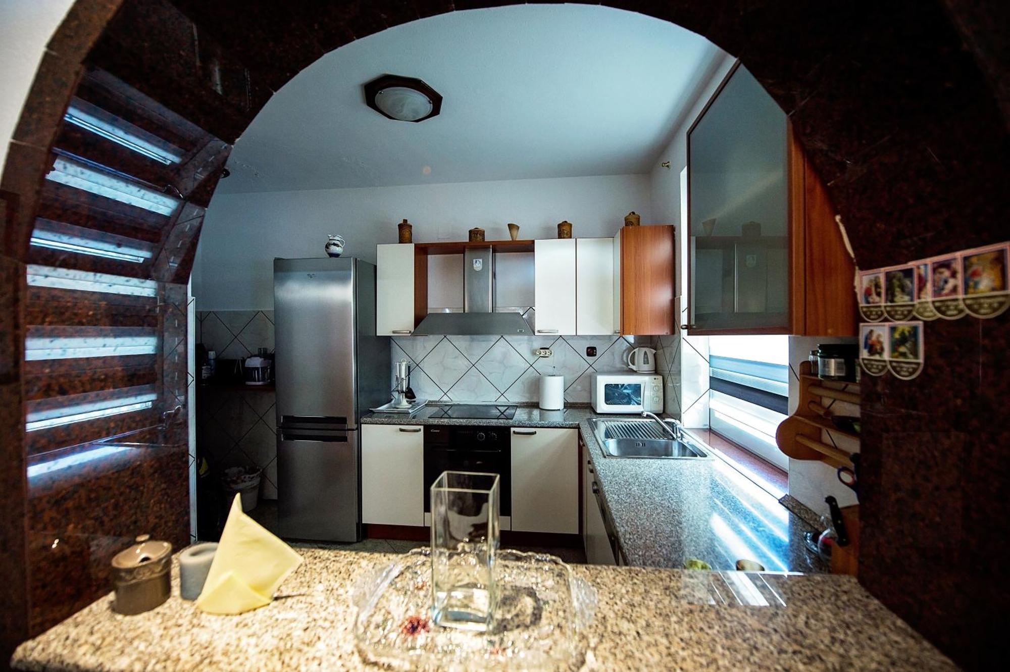 Seaside Apartments With A Swimming Pool Zecevo Rtic, Rogoznica - 8366 部屋 写真
